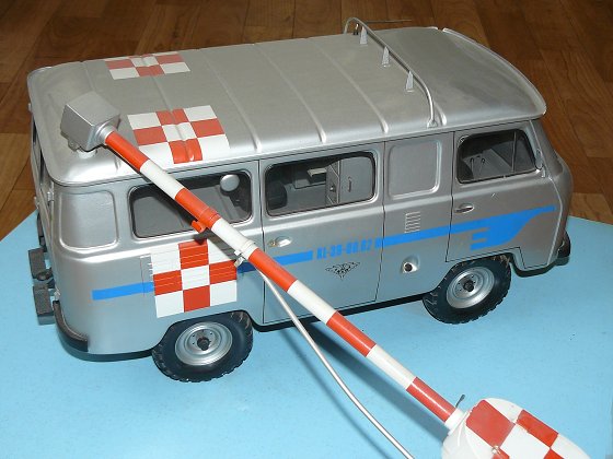 img00004.jpg