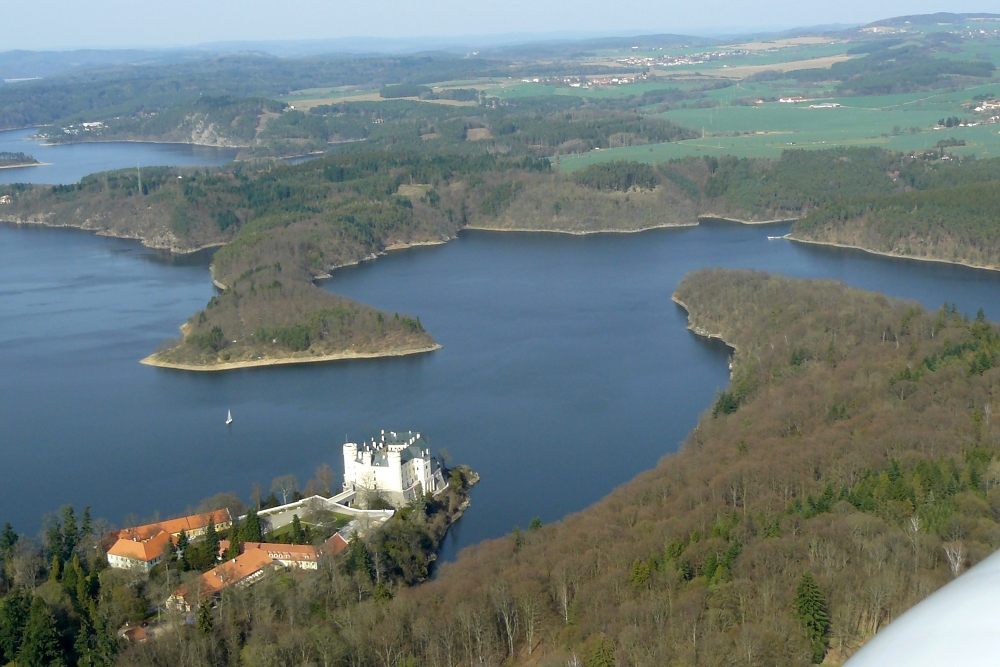 img00018.jpg