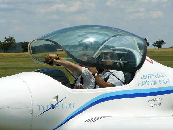 img00010.jpg